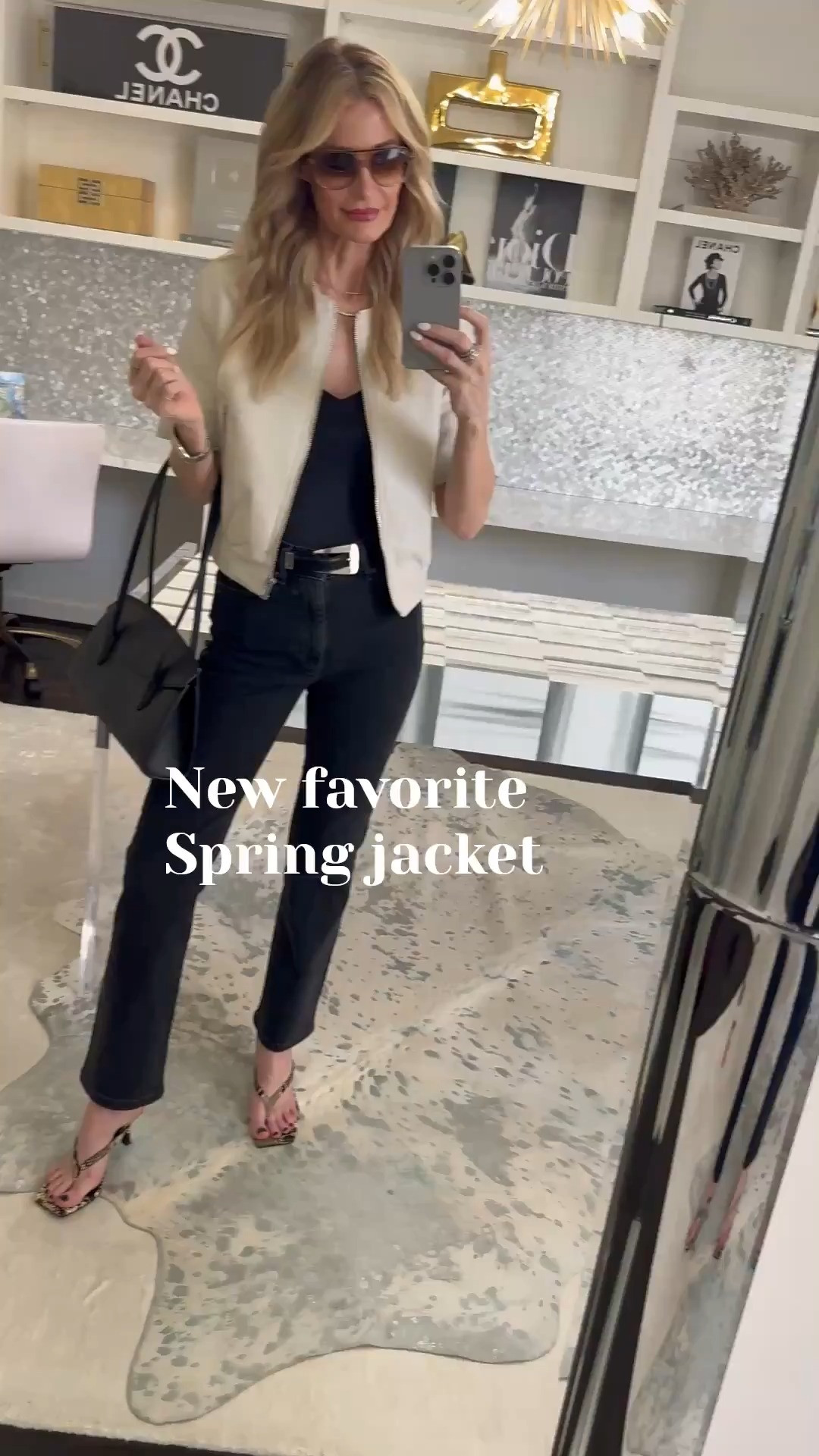 Spring outfit of the day and I’m obsessed 🤍 This cropped short sleeve faux leather jacket is such a good find (and comes in black too!). Paired with ultra-slimming DL1961 cigarette jeans and snake print kitten heels for an easy polished look. I’m wearing an XS in the jacket and 24 in the jeans.  

 

#LTKootd #LTKSeasonal #LTKOver40