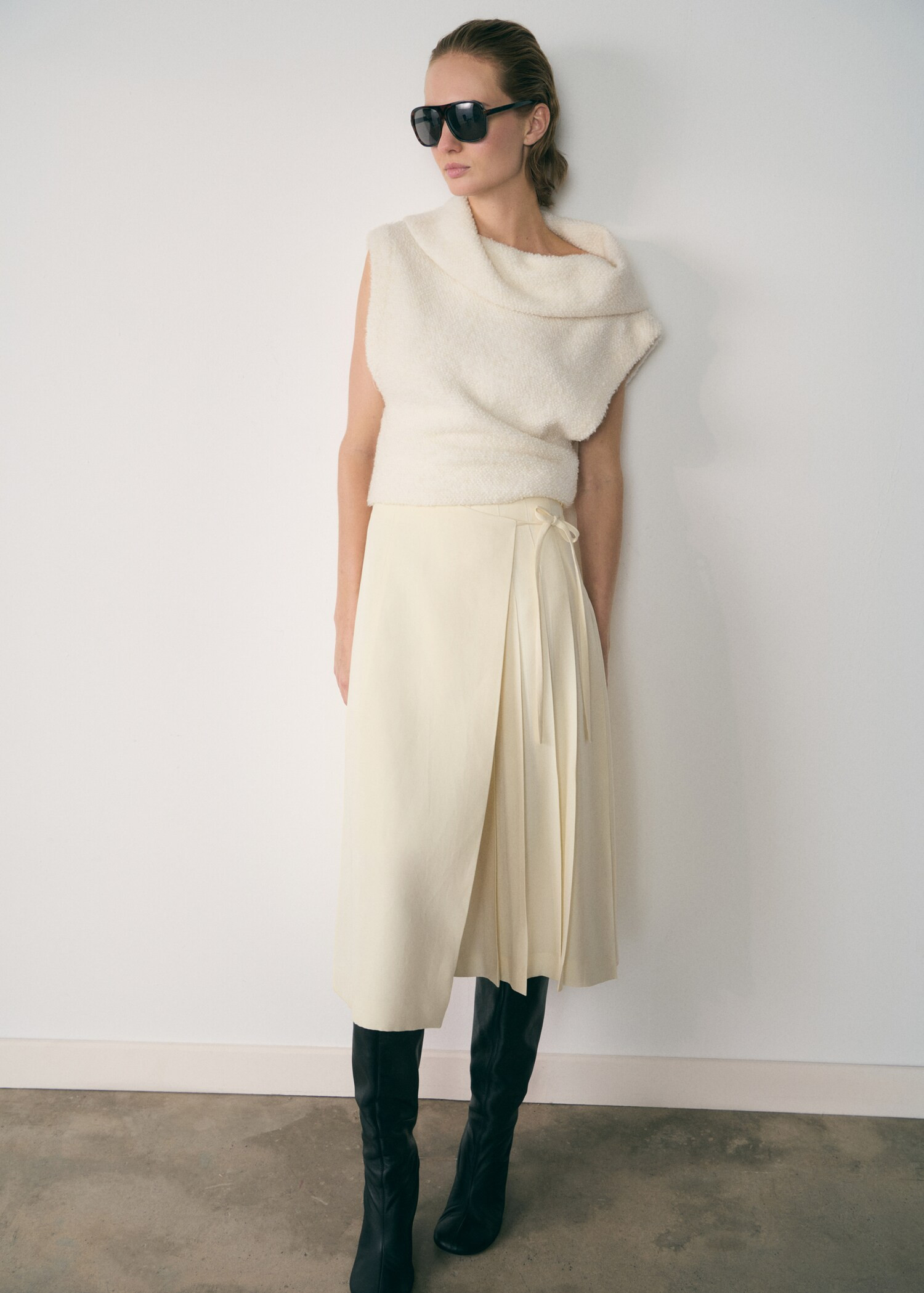 Turtleneck knit top - Women | MANGO United Kingdom | MANGO (UK)