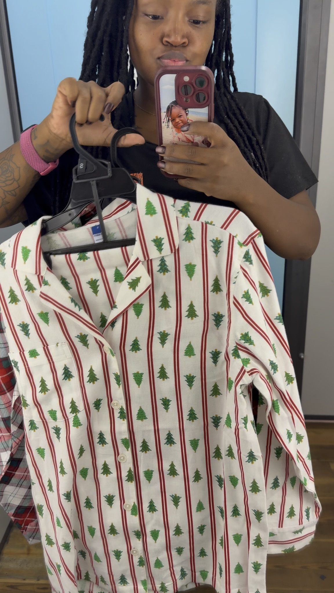 40% OFF CHRISTMAS PAJAMAS?! 😍🎄

OLD NAVY SAID LET’S GET READY FOR CHRISTMAS! 😂❤️ You already know I’m shopping early because I refuse to wait until the last minute to get our family Christmas pajamas!

🛍️ SHOP MY OLD NAVY PAJAMA PICKS ON MY LTK!

#OldNavyFinds #ChristmasPajamas #HolidayShopping #LTKFinds