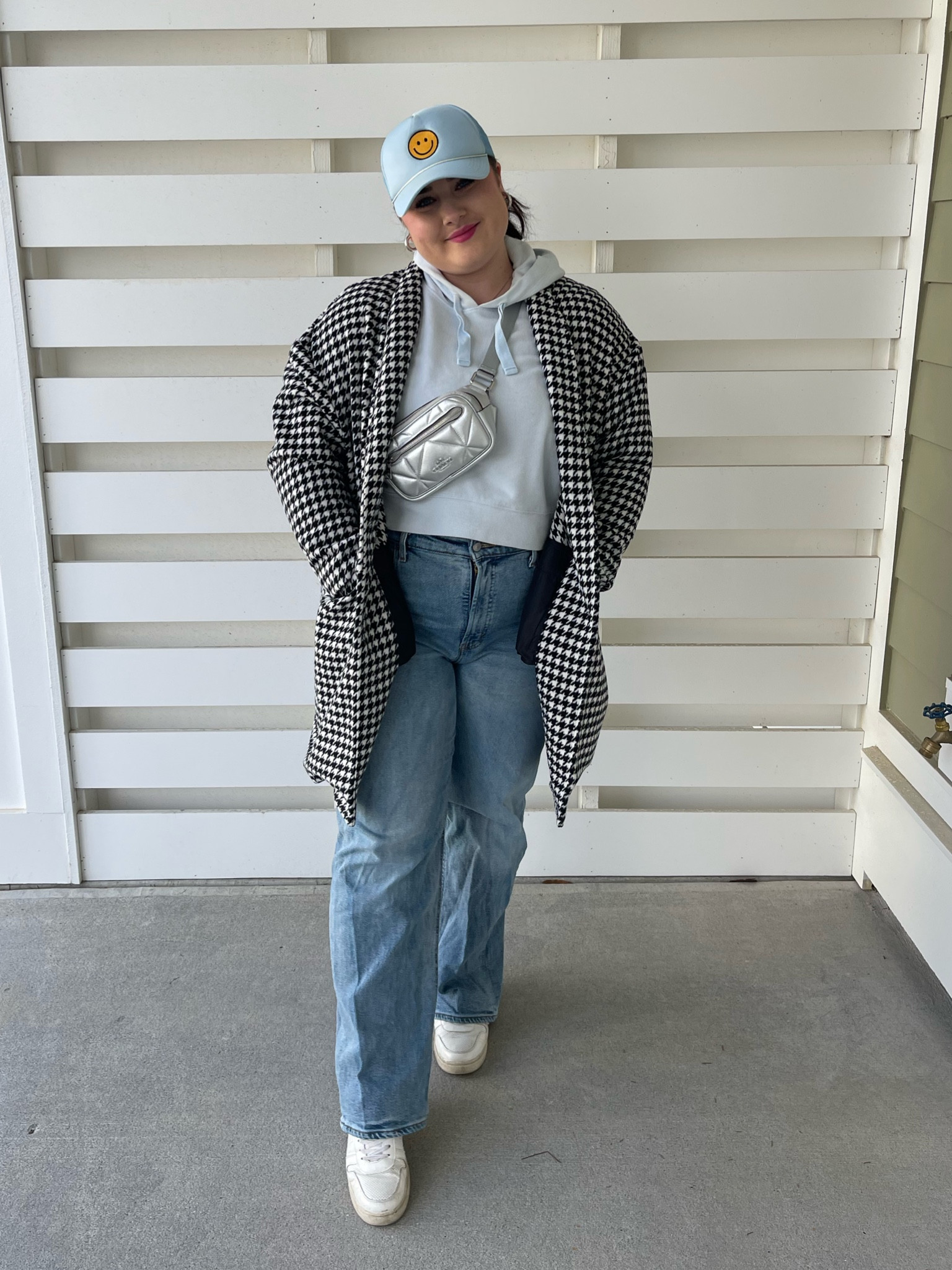 Today’s “walking around Savannah” outfit ☀️ 

#LTKfindsunder50 #LTKfindsunder100