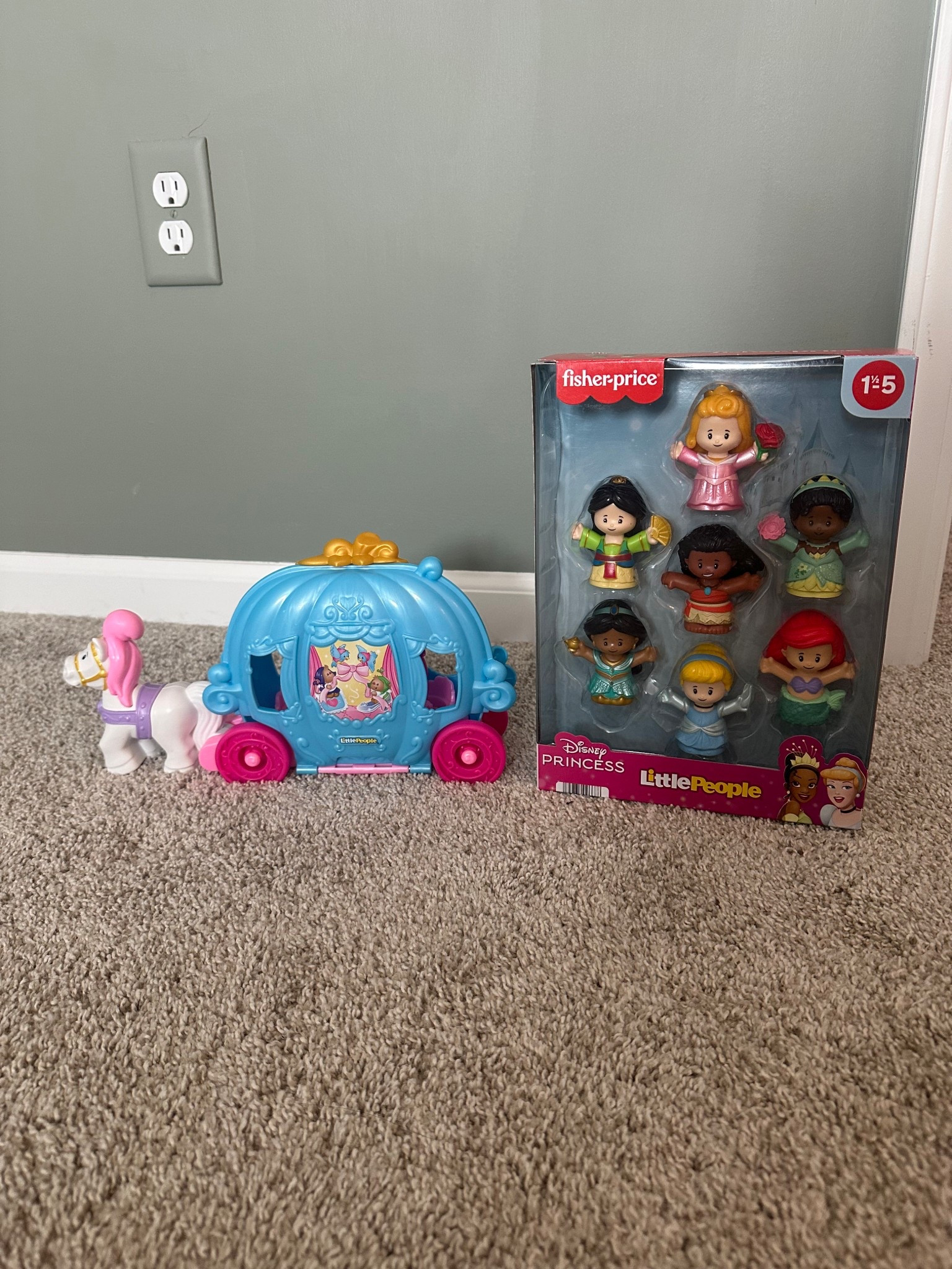 Toddler gift ideas. Little people princess carriage and princesses #toddlergifts  #christmasgifts #littlepeoplesets #princesscarriage

#LTKFindsUnder50 #LTKmomlife #LTKKids