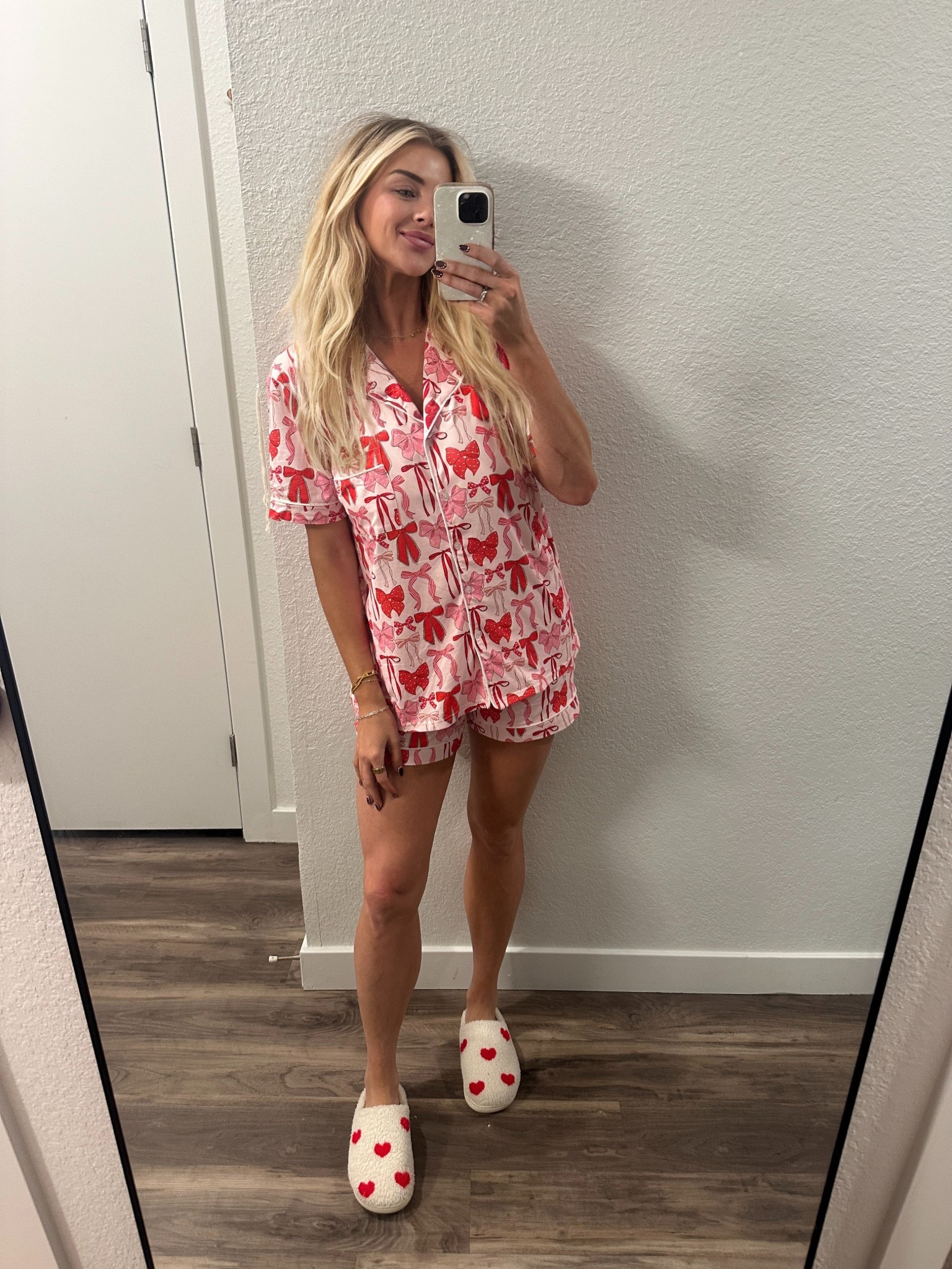 Feeling festive! 💕🎀❤️
#christmaspajamas #holiday #pajamas #festive #christmas #holiday 

#LTKSeasonal #LTKHoliday