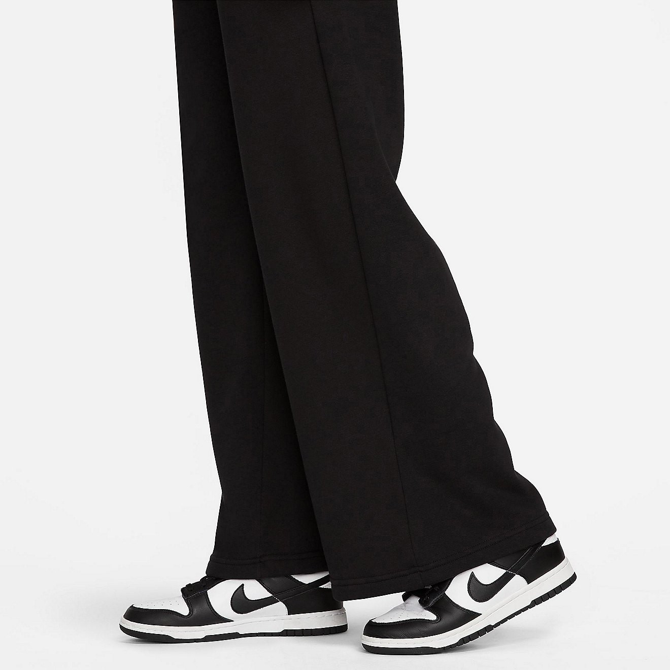 Nike Women's Sportswear Club Fleece Mid-Rise Wide-Leg Sweatpants | Academy Sports + Outdoors