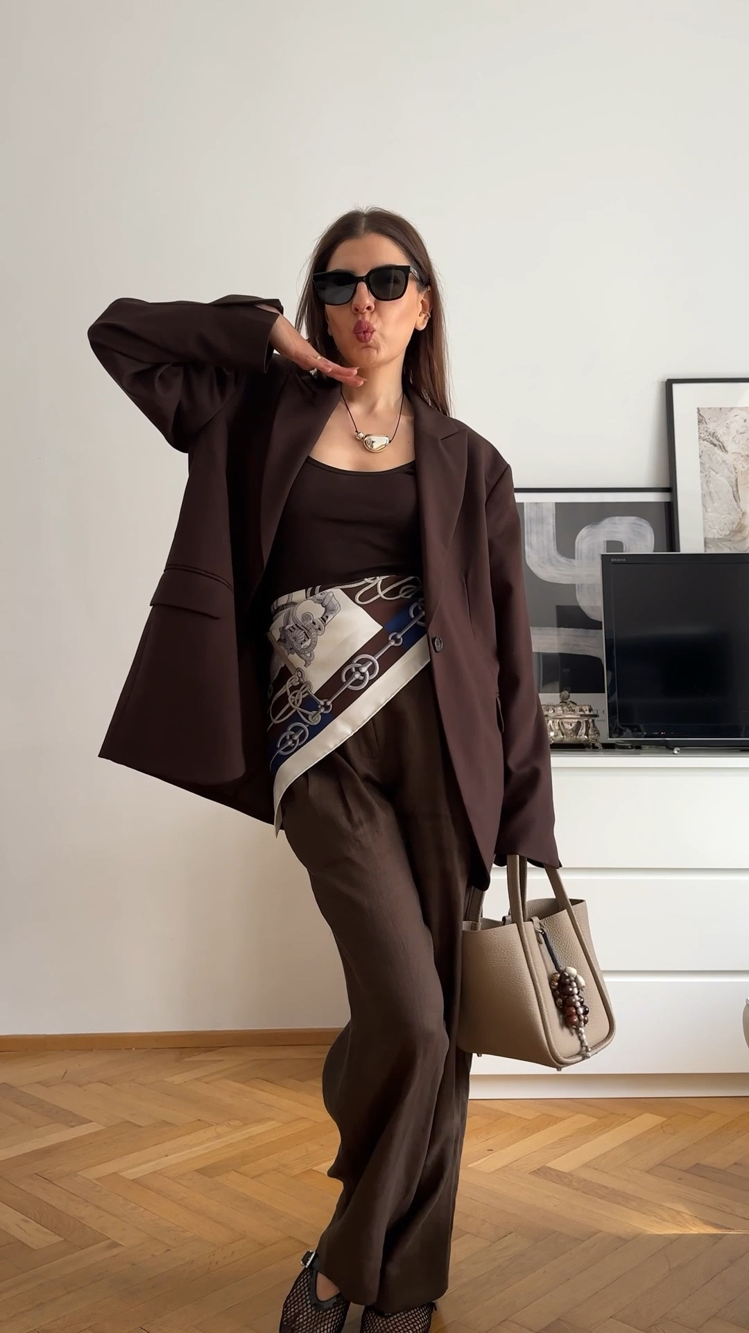 I love how you can change the whole look with just one scarf 🤍

#LTKSeasonal #LTKItBag #LTKStyleTip