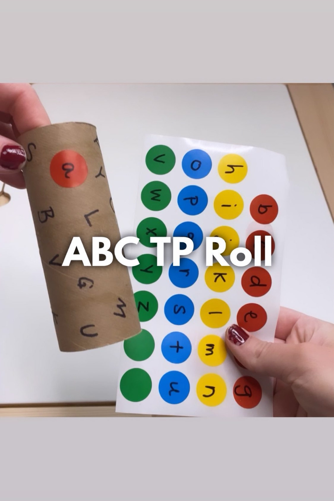 ABC TP Roll 🔤🧻✨🎉

This activity took me 10 seconds to make and kept my kids busy for the morning! 

All you need is a TP roll, circle stickers, & a marker! 

Write uppercase ABCS on the TP Roll & lowercase letters on the stickers for your kids to match! 👬

Have them place the lowercase sticker on top of the uppercase! 🔴👉🔤

You can also do this with sight words for older kids! Just write the same sight words on the TP Roll & the stickers for them to match!! 

Comment "tp roll" and I'll send you a link to these stickers! They are SO versatile when it comes to activities! 🙌🎉✨

Educational activities, recycled activity, DIY play, learning through play, toilet paper roll, letter recognition, abc activity, sight words, at home learning