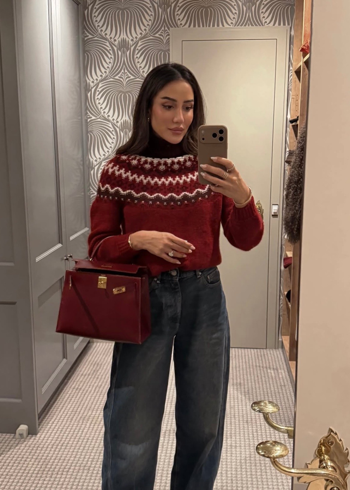 Fair Isle jumpers are my winter mountain outfit favourites. ❄️

#LTKgrwm #LTKootd #LTKHoliday