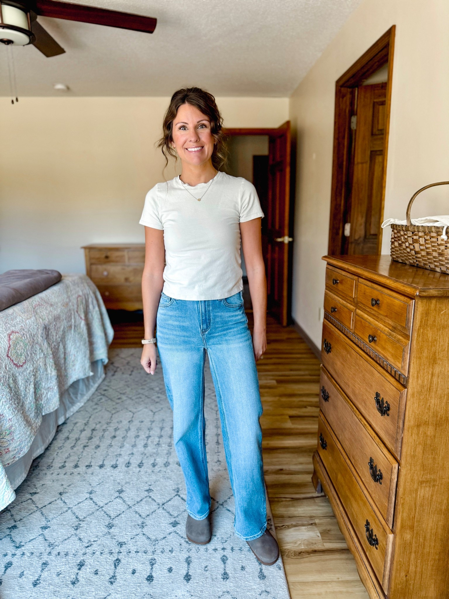 Quince Bella Stretch Relaxed Straight Jeans—size 24, 26” inseam


#LTKSeasonal #LTKPetite #LTKFindsUnder100