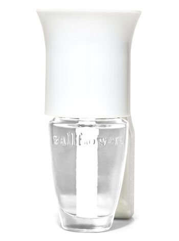White Flare


Wallflowers Fragrance Plug | Bath & Body Works