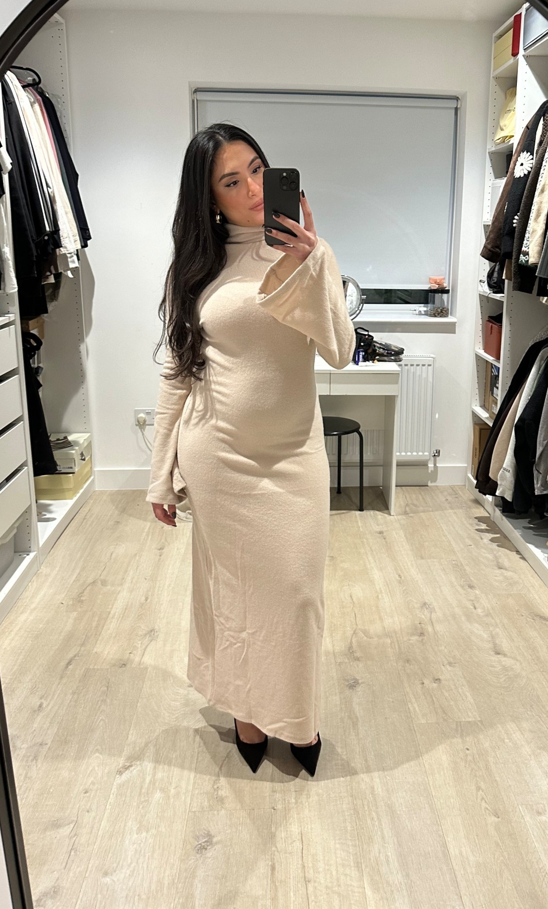 ASOS Dress ✨

Pregnancy, maternity, asos, maxi dress, backless dress, turtleneck 

#LTKuk #LTKmaternity #LTKpartywear