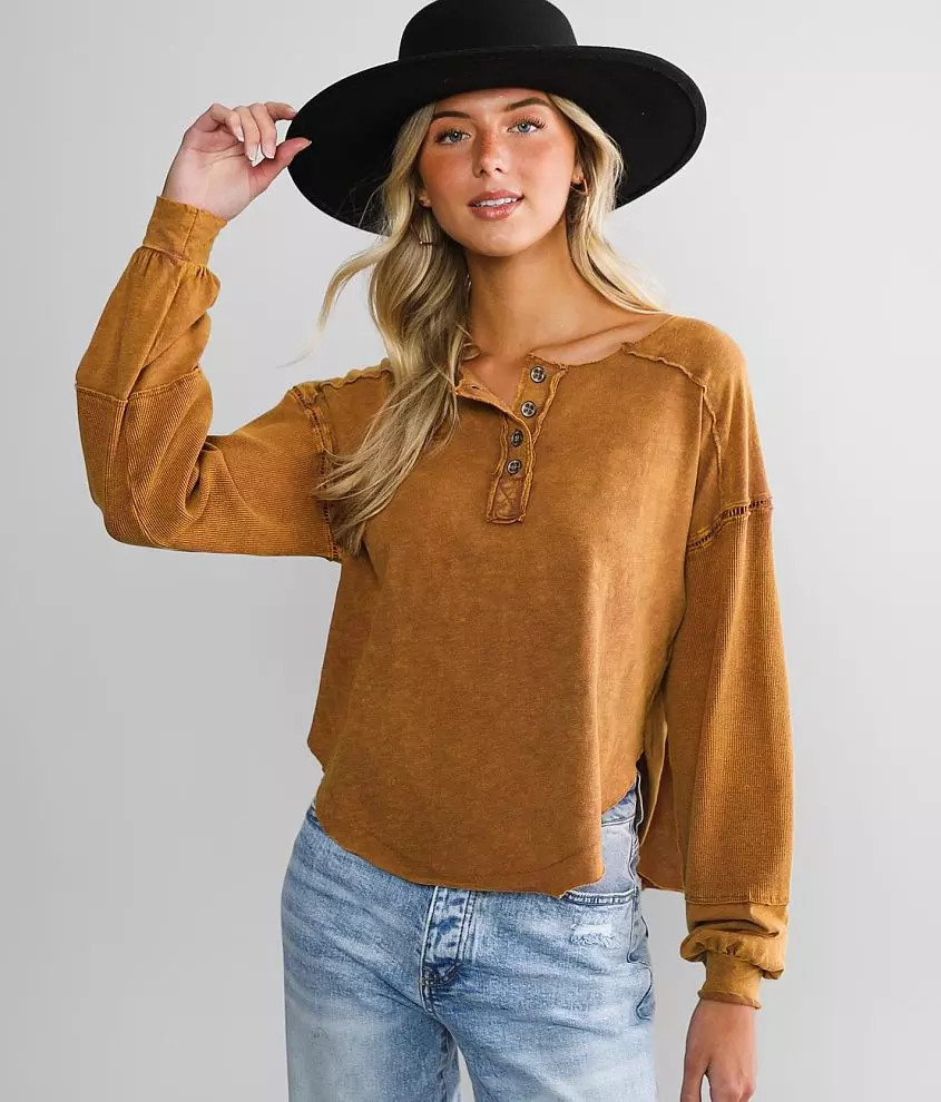 Washed Henley | Buckle