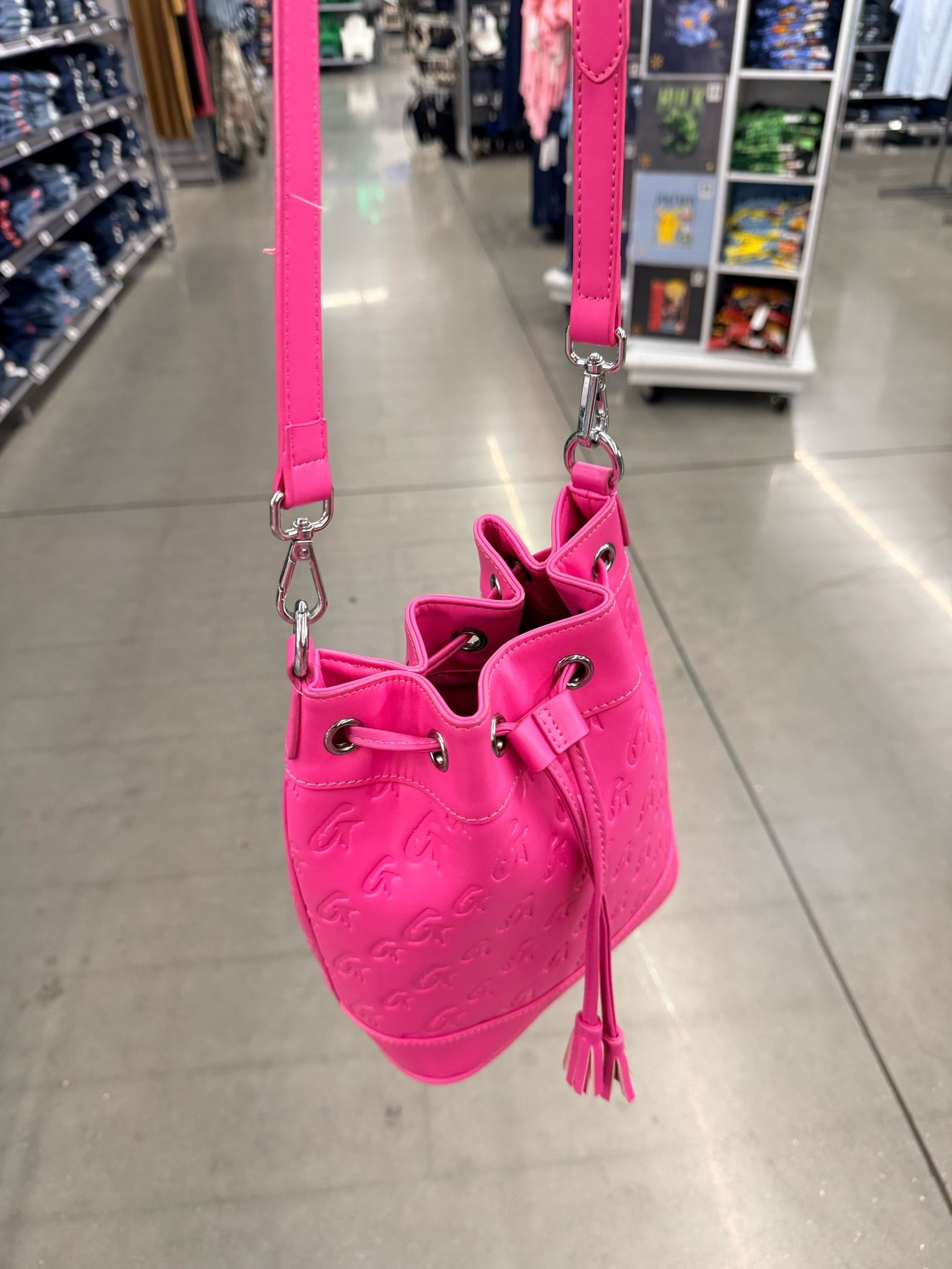 vacation starts now with with my pink!!