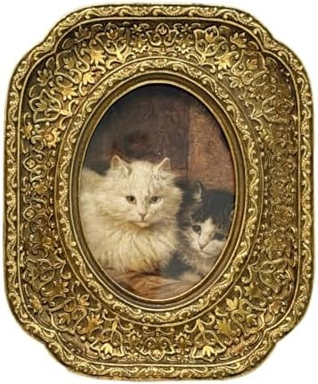 CISOO 2.5x3.5 Vintage Small Oval Picture Frame, Antique Ornate Gold Wallet Size Photo Frame for T... | Amazon (US)