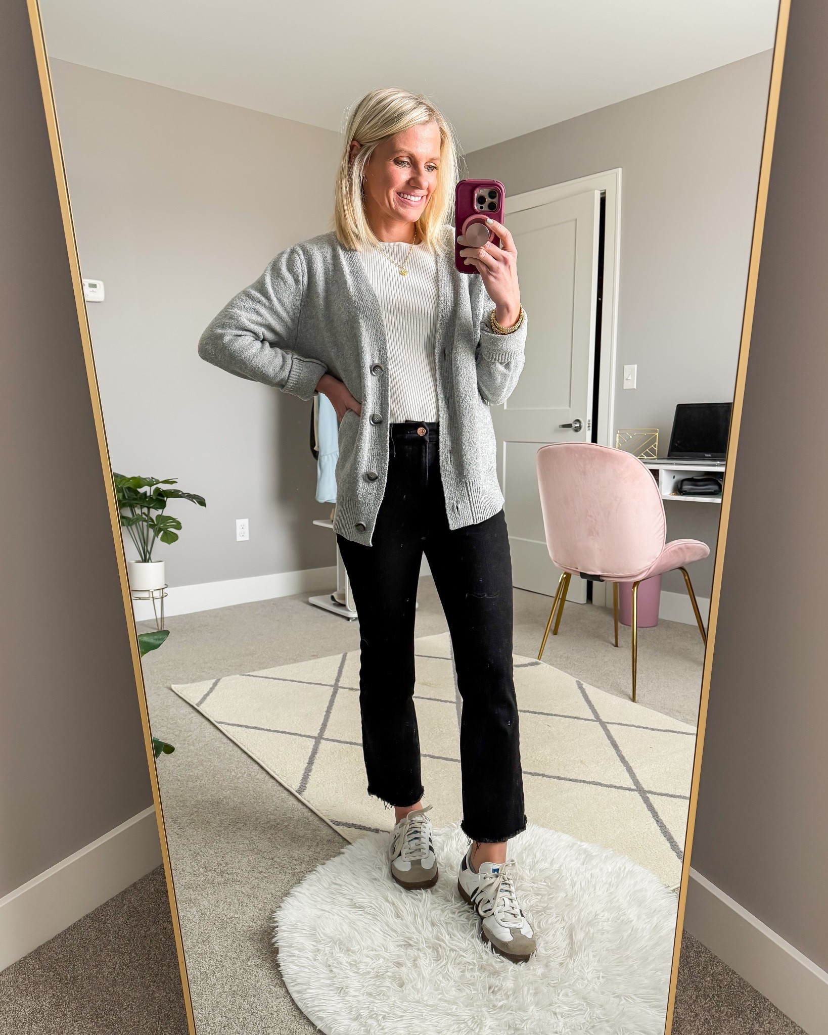 What I wore this week! 
Top- small
Cardigan- old, linked similar
Jeans- small (regular length, I cut the length) 

#LTKOver40 #LTKStyleTip #LTKPetite
