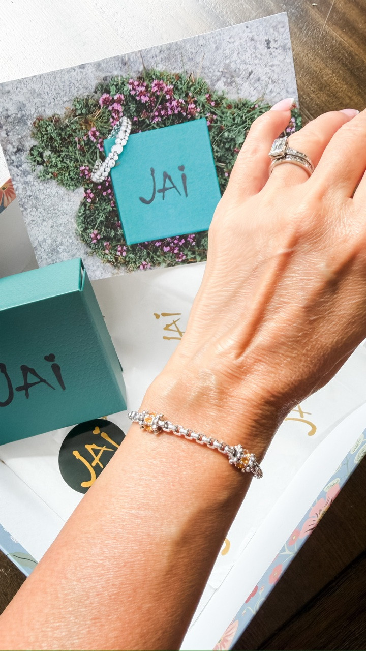 So excited about this bracelet from @QVC and it’s on sale right now! 

#qvcfinds

#LTKSaleAlert #LTKmomlife #LTKootd
