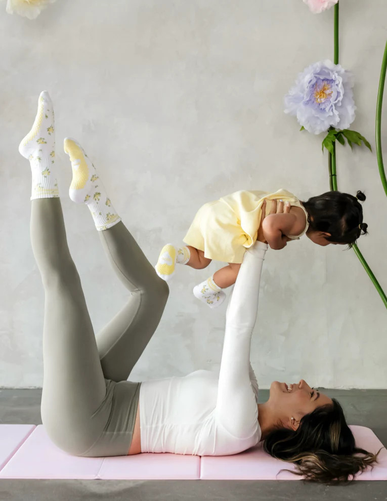 The Melanie Phillips Mama & Mini Grip Sock Set | LUCKY HONEY