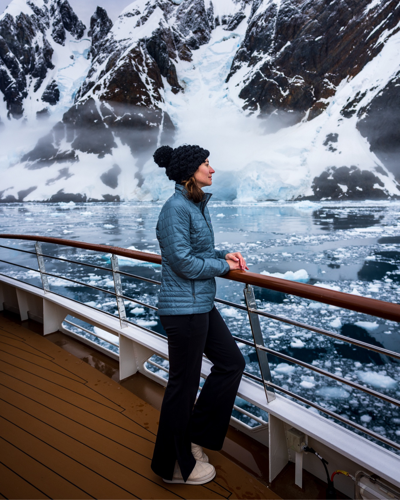 Huge sale on the Patagonia nano puff jacket! Used this as my mid-layer in Antarctica. Love this jacket and have it in two colors… so far. Size medium, color Nouveau Green. Also love that it can fold up into its own pocket which is great for hiking. 

#LTKTravel #LTKSaleAlert