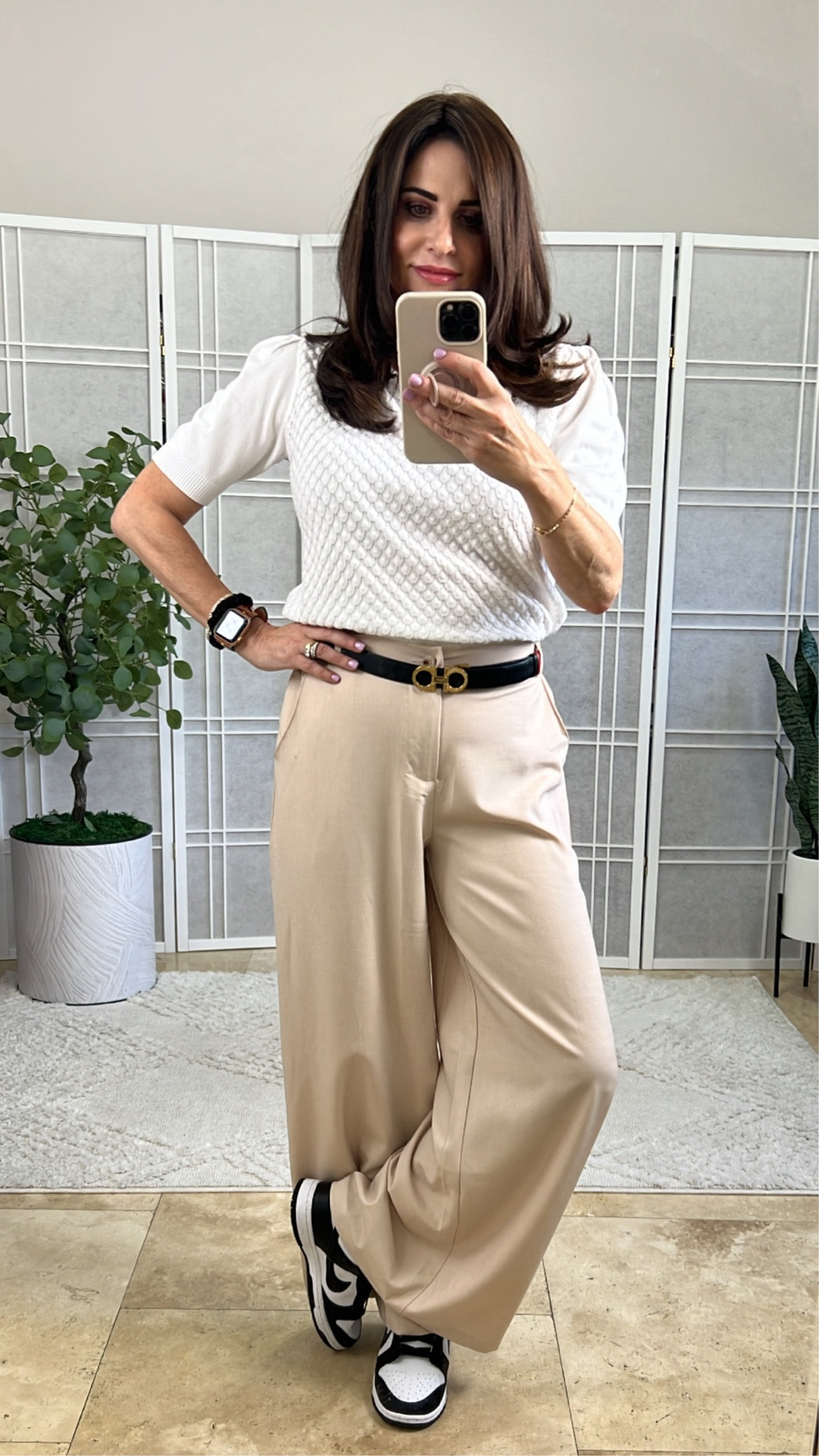 Knit top sm 
Pants xs 
Sneakers TTS 
Loving the way wide leg jeans look with dunks . 

#LTKSeasonal #LTKstyletip #LTKworkwear