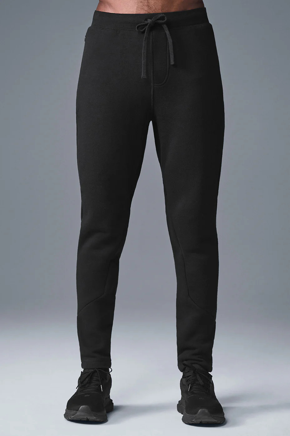 Accolade Straight Leg Sweatpant | Alo Yoga