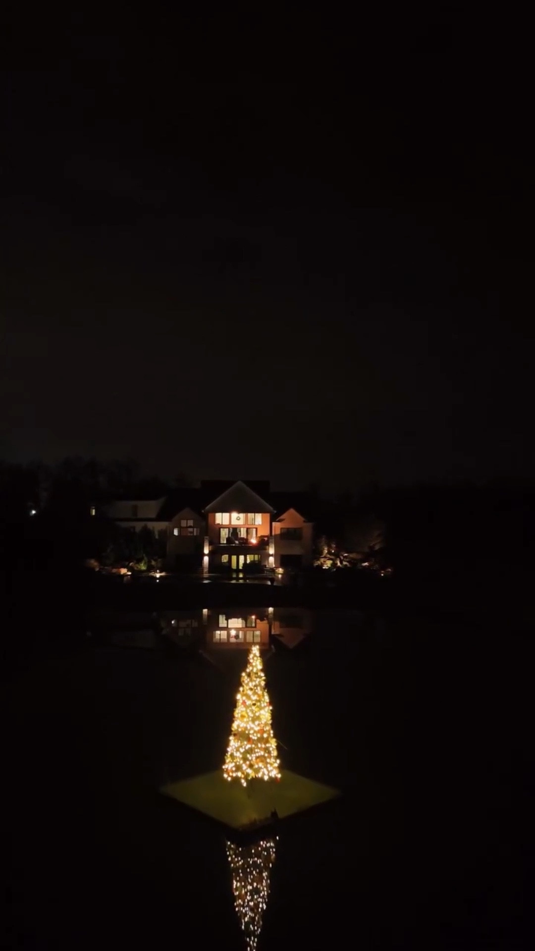 Anyone else? It’s almost time. And let’s pretend you didn’t see that cobweb on the chandelier, ok? 

#momlife #thesearethedays #ltkhome #christmasmagic

#LTKHome #LTKHoliday #LTKSeasonal