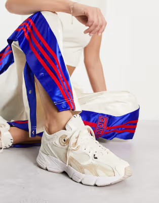 adidas Originals Astir Vegan sneakers in white and beige | ASOS (Global)