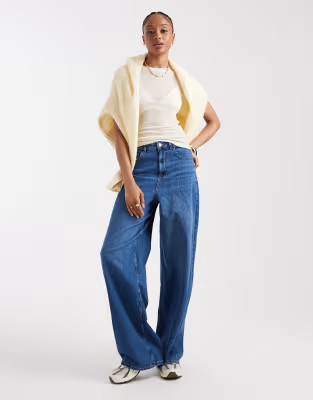 ONLY Tall - Paulina - Baggy jeans met hoge taille in donkerblauwe denim | ASOS (Global)