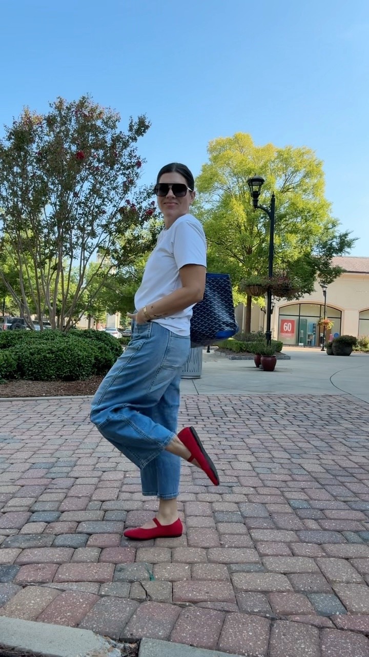 Effortless weekend style ✨ These amazing barrel jeans are my current obsession — relaxed, flattering, and just the right amount of trendy. Paired with a crisp white tee, comfy-chic Mary Jane flats for a pop of red, and my favorite oversized tote, this look takes me from errands to coffee dates with ease. Linking everything for you! 🛍️

#OOTD #WeekendStyle #CasualChic #MaryJaneFlats #BarrelJeans #DenimTrend #EffortlessStyle #DenimOutfit #RedShoes #FrenchGirlStyle #CapsuleWardrobe #ClassicStyle #TimelessOutfit #EverydayOutfit #MinimalStyle #FallOutfitInspo #WhiteTeeOutfit #StreetStyleLook #ChicAndComfy #LTKstyle #LTKfashion #LTKdenim

#LTKshoecrush