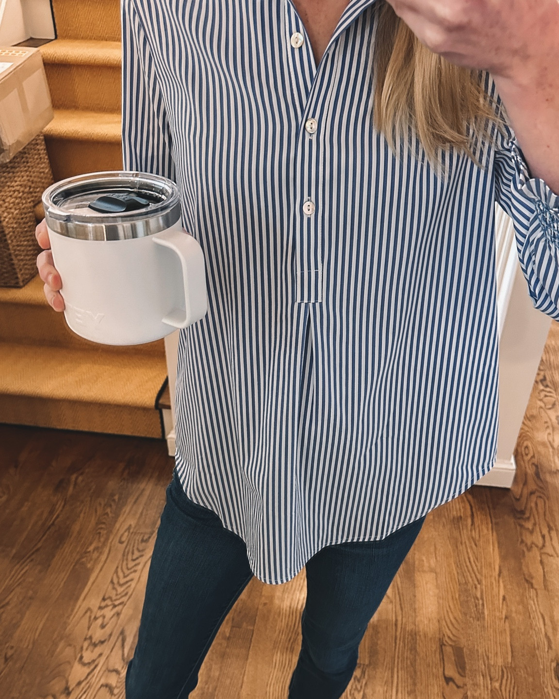 Got too hot while making breakfast. 😆 this wrinkle-resistant pullover is a fave! Wear it year-round.