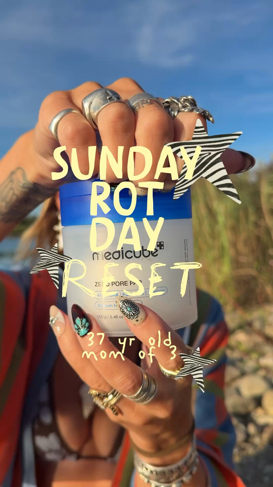 Sunday rot day reset 🌀🐚🌞

#LTKBeauty #LTKselfcare
