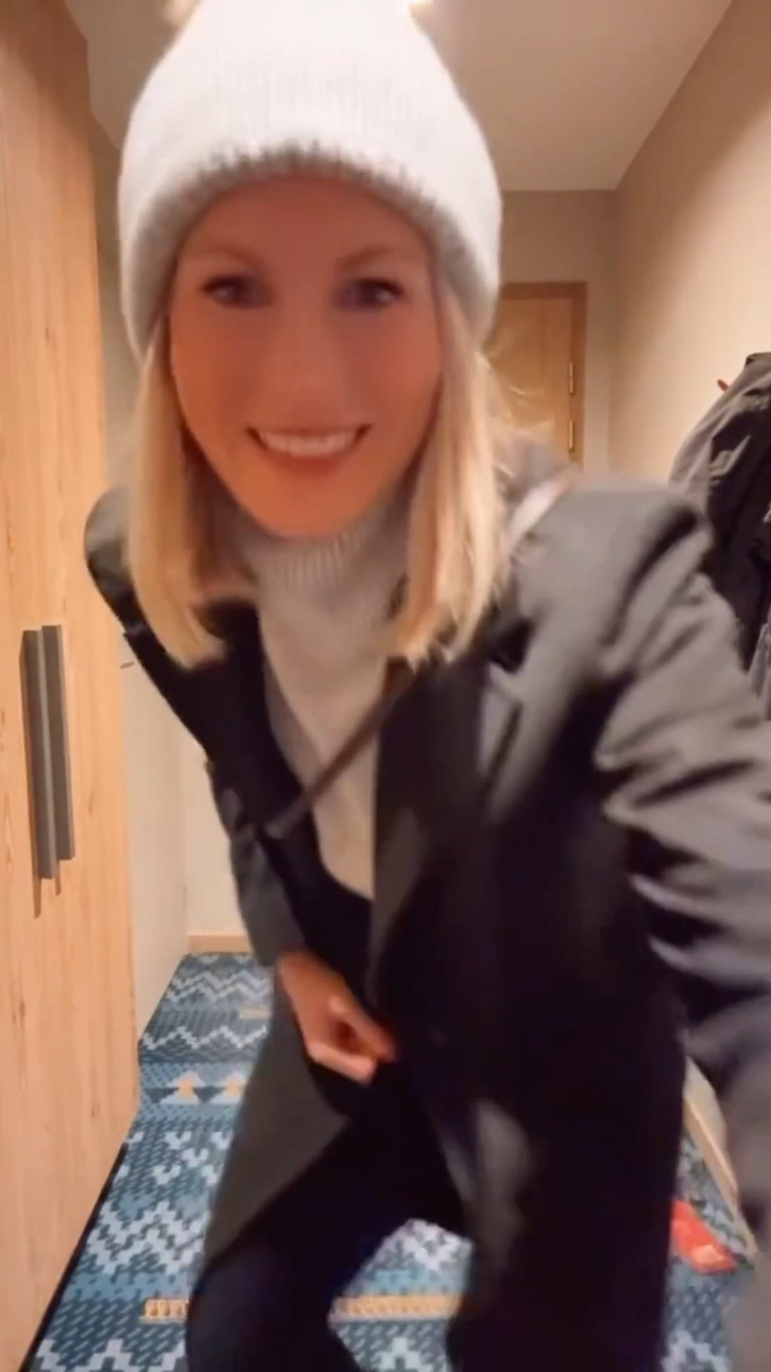 This lighting is killing me 😂 Wearing plush, super soft leggings, great for non athletic wear! Cashmere sweater from Aritzia. Moon Boots are crazy comfortable and warm! Ski trip

#LTKmomlife #LTKTravel #LTKSeasonal