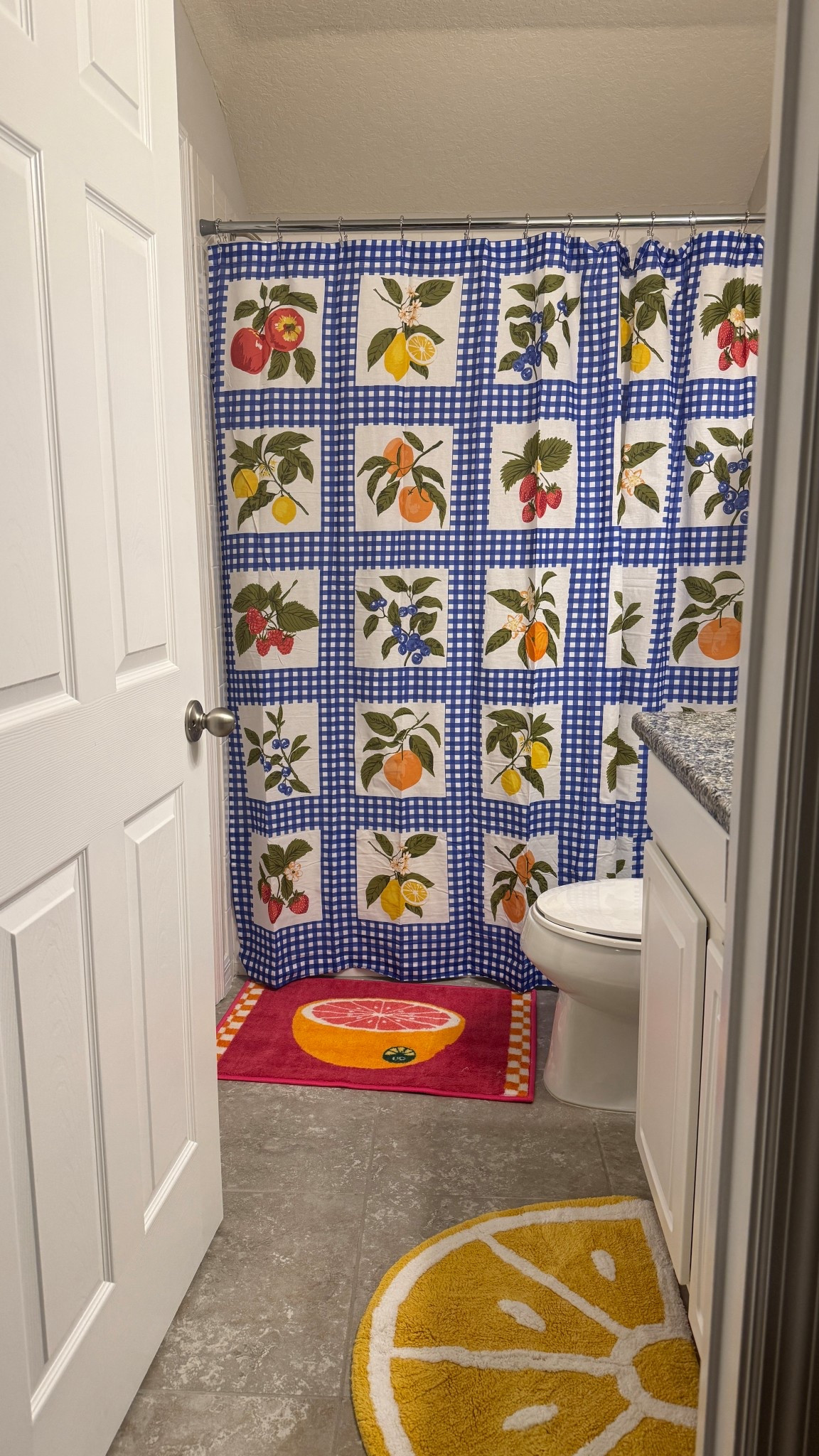 Fruit-themed bathroom