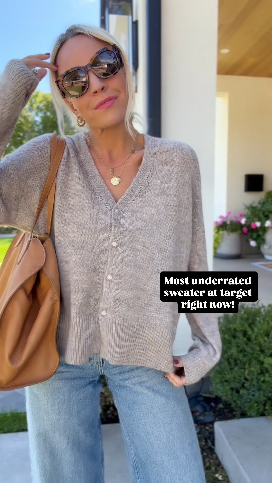 This cardigan is so good!

#LTKootd #LTKgrwm #LTKmomlife