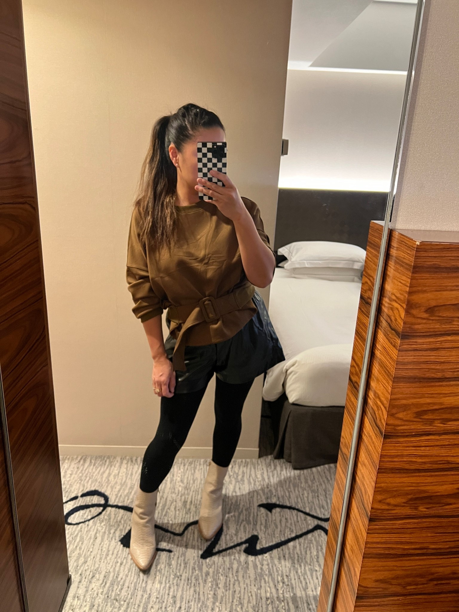 Tokyo fit 

#LTKgrwm #LTKTravel #LTKdayinmylife