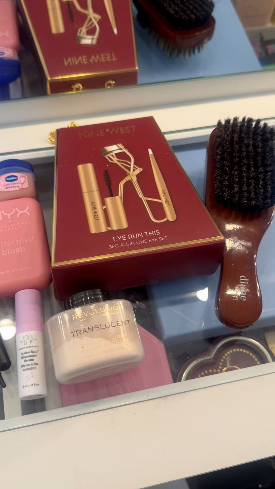 Day two of the rest that fits my life 

Let’s be realistic 

I’ve struggled with making sure I’m getting it all done so the best thing to do is make the time for what you want to accomplish 

It can be as little as a small glam 

#beauty #vlog #day2 #grwmmakeup #makeup #beautyfinds

#LTKSaleAlert #LTKGiftGuide #LTKBeauty