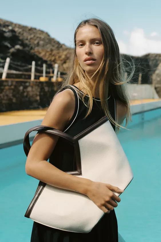 CANVAS CUT-OUT SHOPPER | Zara UK