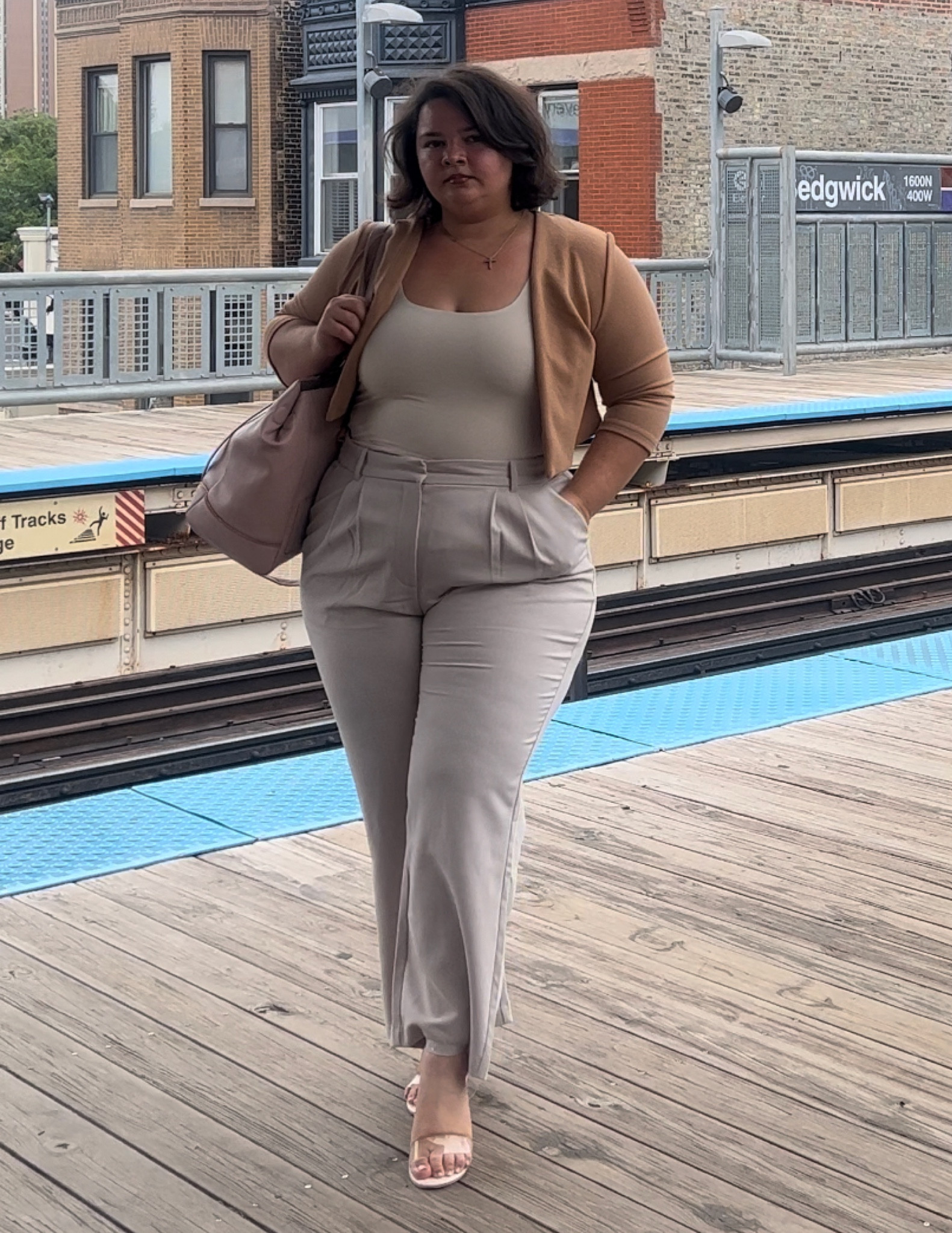 Casual business fit

#LTKworkwear #LTKfindsunder100 #LTKplussize