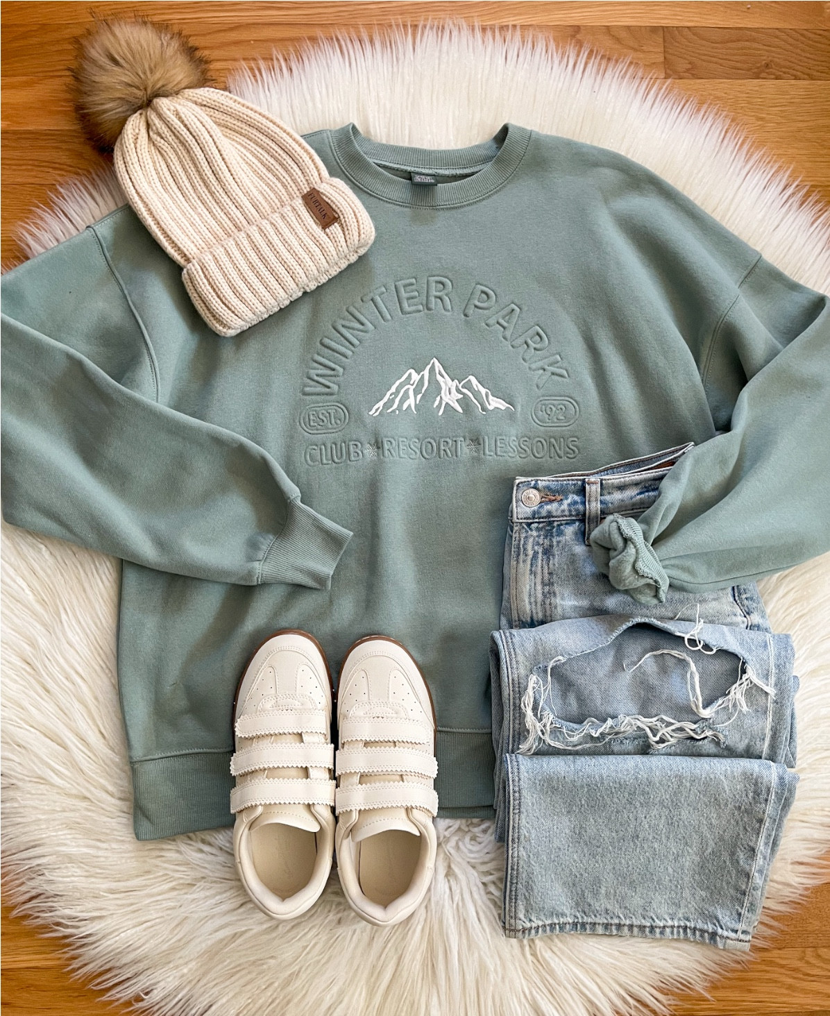 NEW Oversized Sweatshirt!  🤍

#LTKootd #LTKFindsUnder50