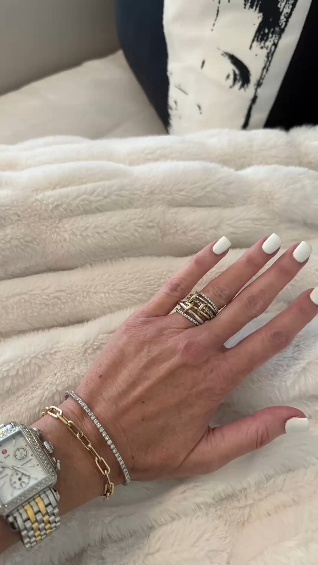 YOUR JEWELRY DEFINES YOUR PERSONAL STYLE! Xx

#LTKOver40 #LTKStyleTip #LTKU