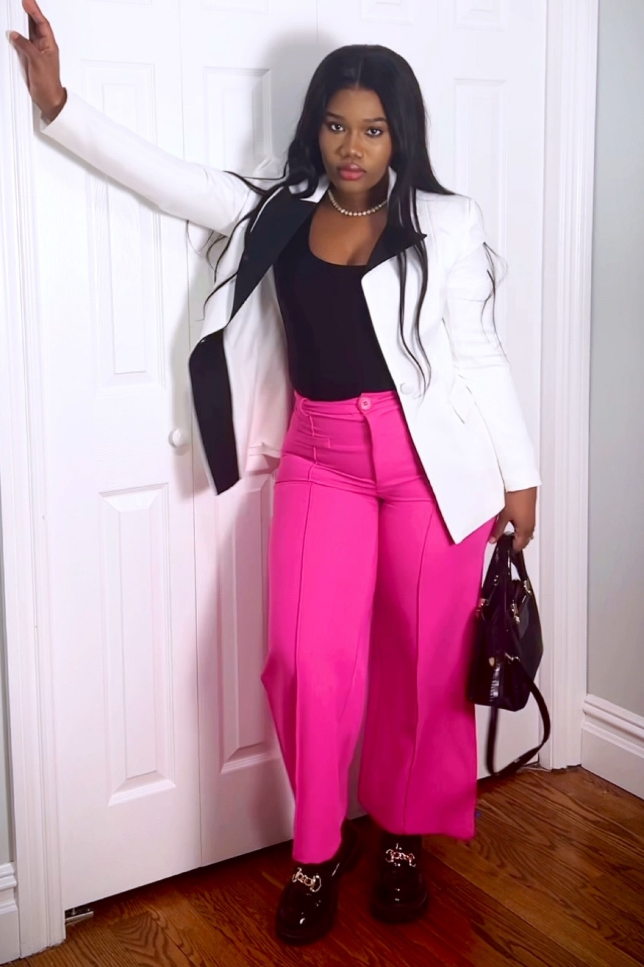 Style isn’t about money, it’s about confidence. Dress smart, work smart. 💼
✨ Balanced between M/S on top,
 L on bottom & stepping strong in 8/8.5.
 #EffortlessChic

#LTKSaleAlert #LTKStyleTip #LTKWorkwear