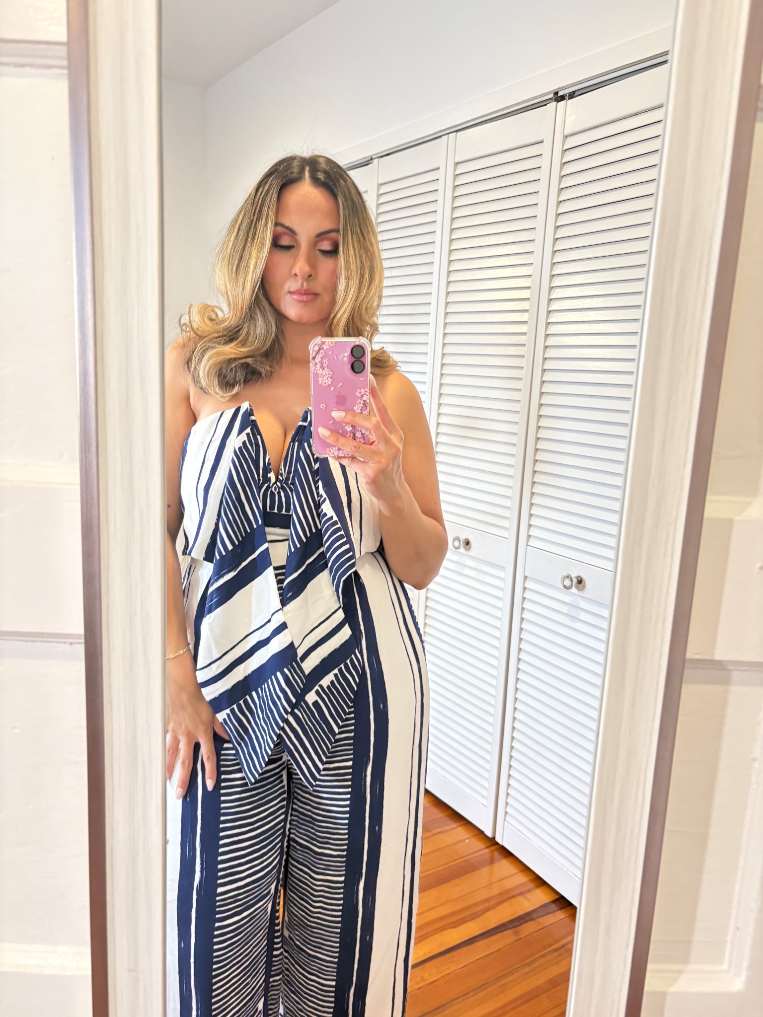 Strapless jumpsuit  
White and blue 