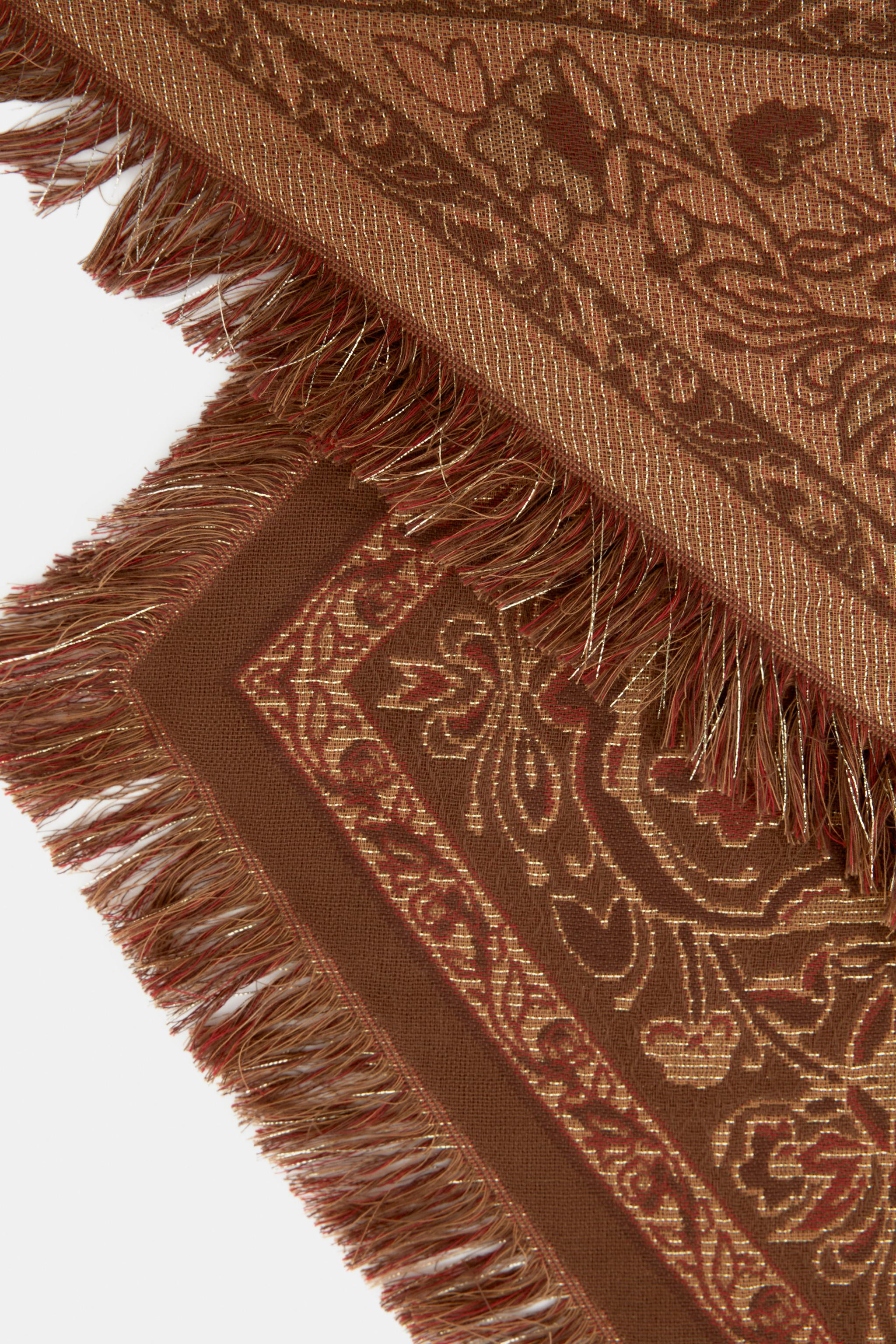 JACQUARD TRIANGULAR SCARF | Zara US