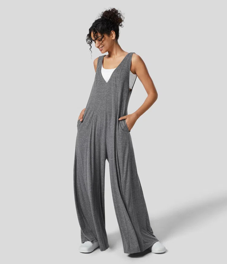 V Neck Side Pocket Draped Wide Leg Flowy Casual Jumpsuit | HALARA