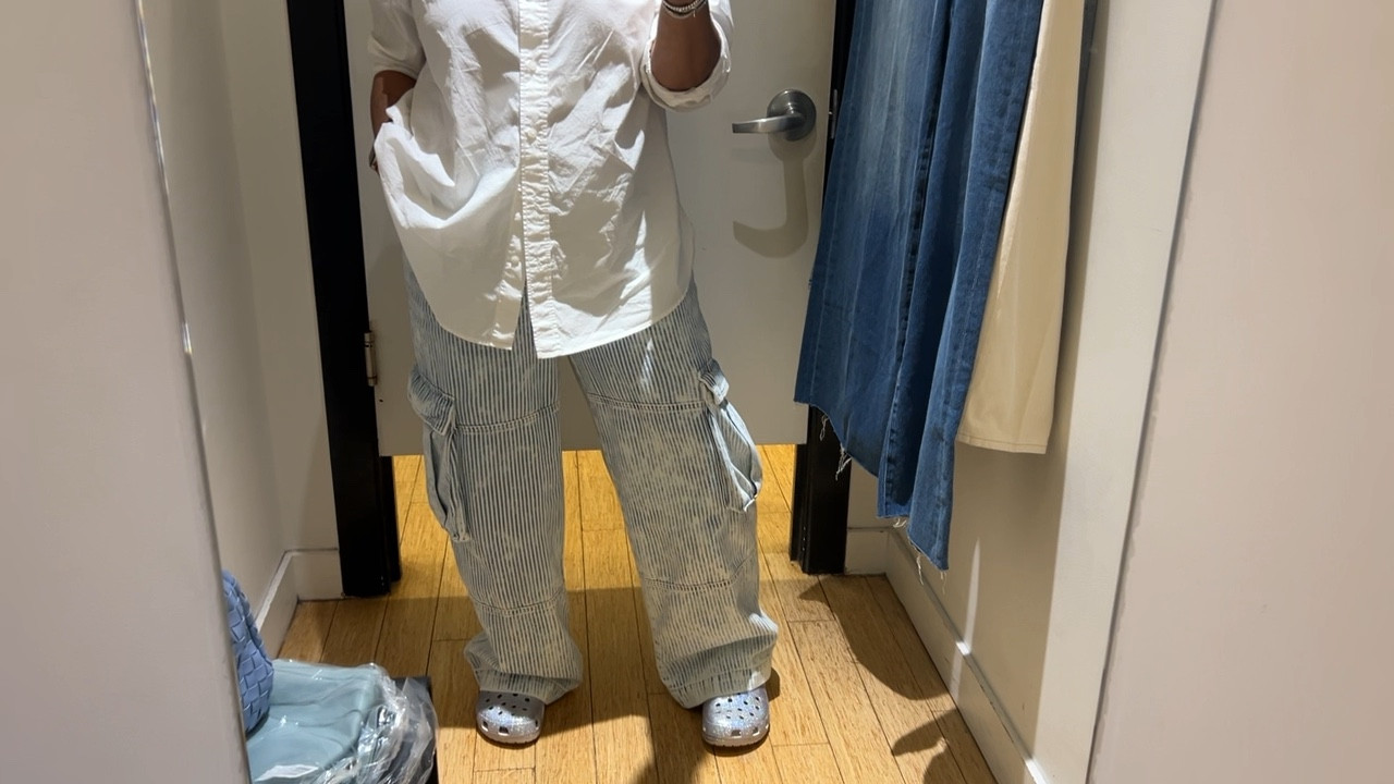 Yes, we’re still in our cargo and wide-leg era! The cutest most relaxed jeans you’ll love to wear this summer. 

#LTKFindsUnder50 #LTKStyleTip #LTKU