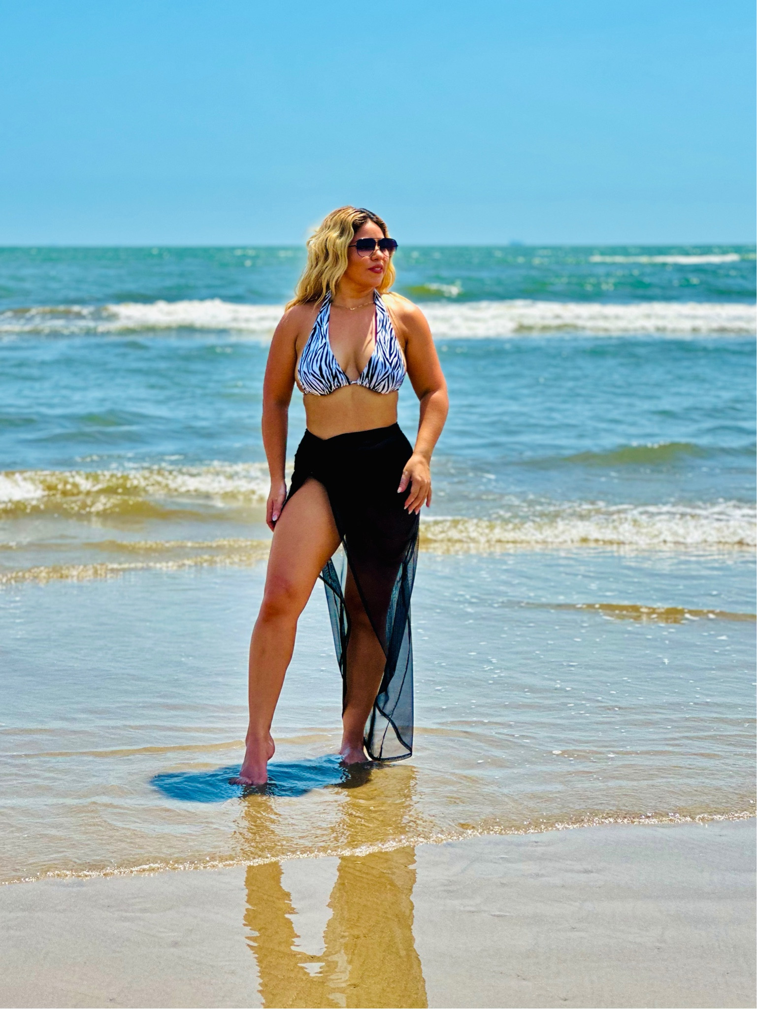 Beach Bikini Style 

#beachstyle #bikinicoverup #sheercoverup #zebraprinttop

#LTKSeasonal #LTKtravel #LTKswim