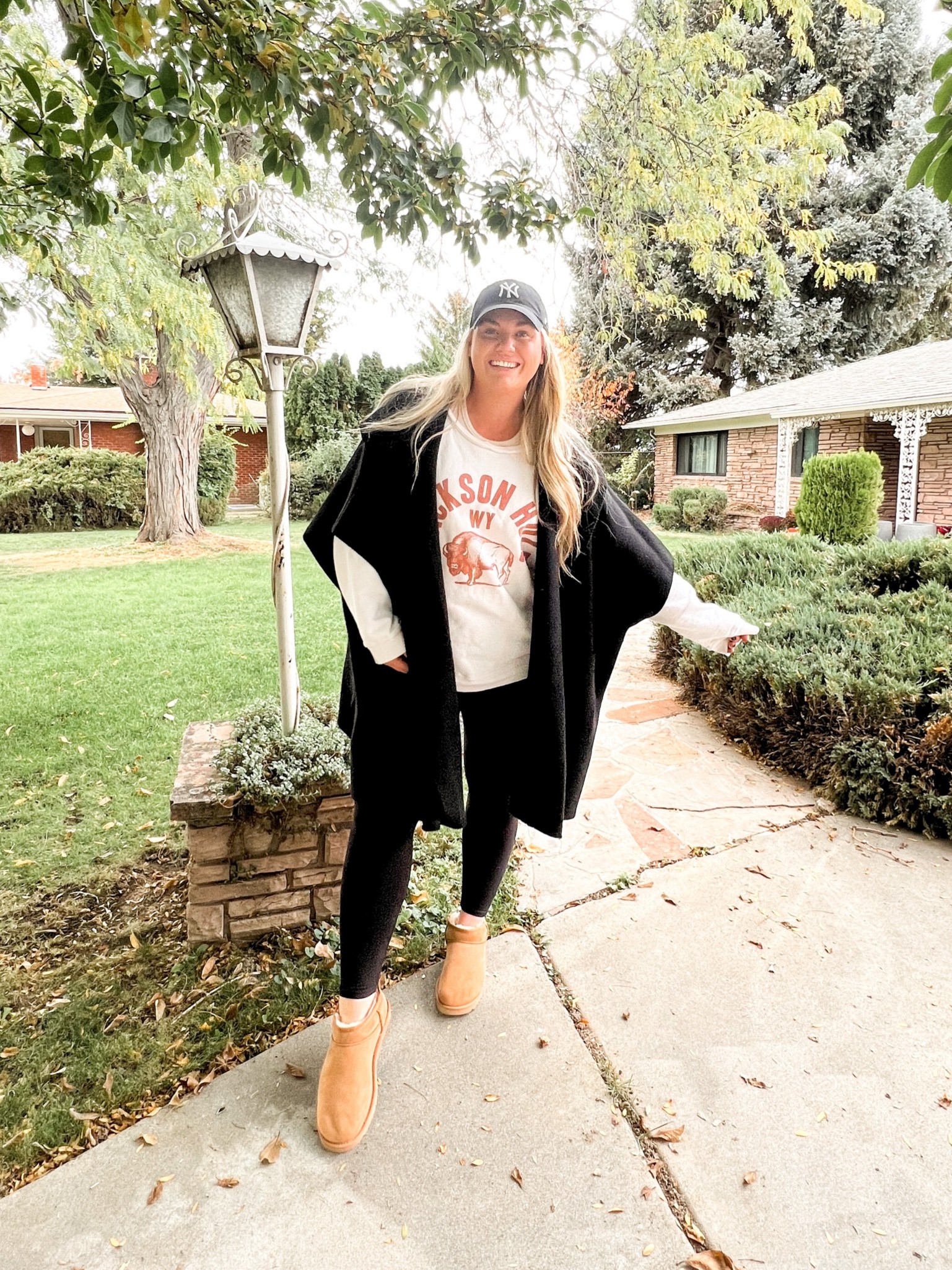 Kimono runs big/roomy
Sweatshirt runs big, I’m in a large
Leggings run tts
Boots run tts

#LTKstyletip #LTKSeasonal #LTKshoecrush