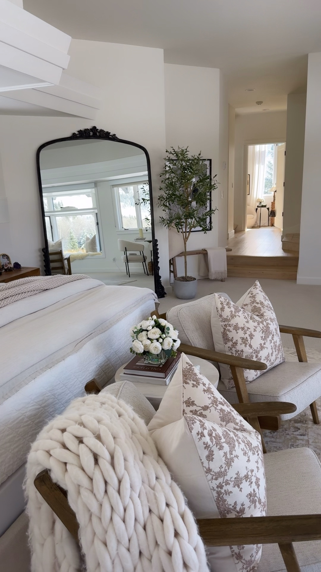 Spring bedroom refresh 🤍🪴

Home decor
Pillows
Amazon
Non-toxic bedding

#LTKHome