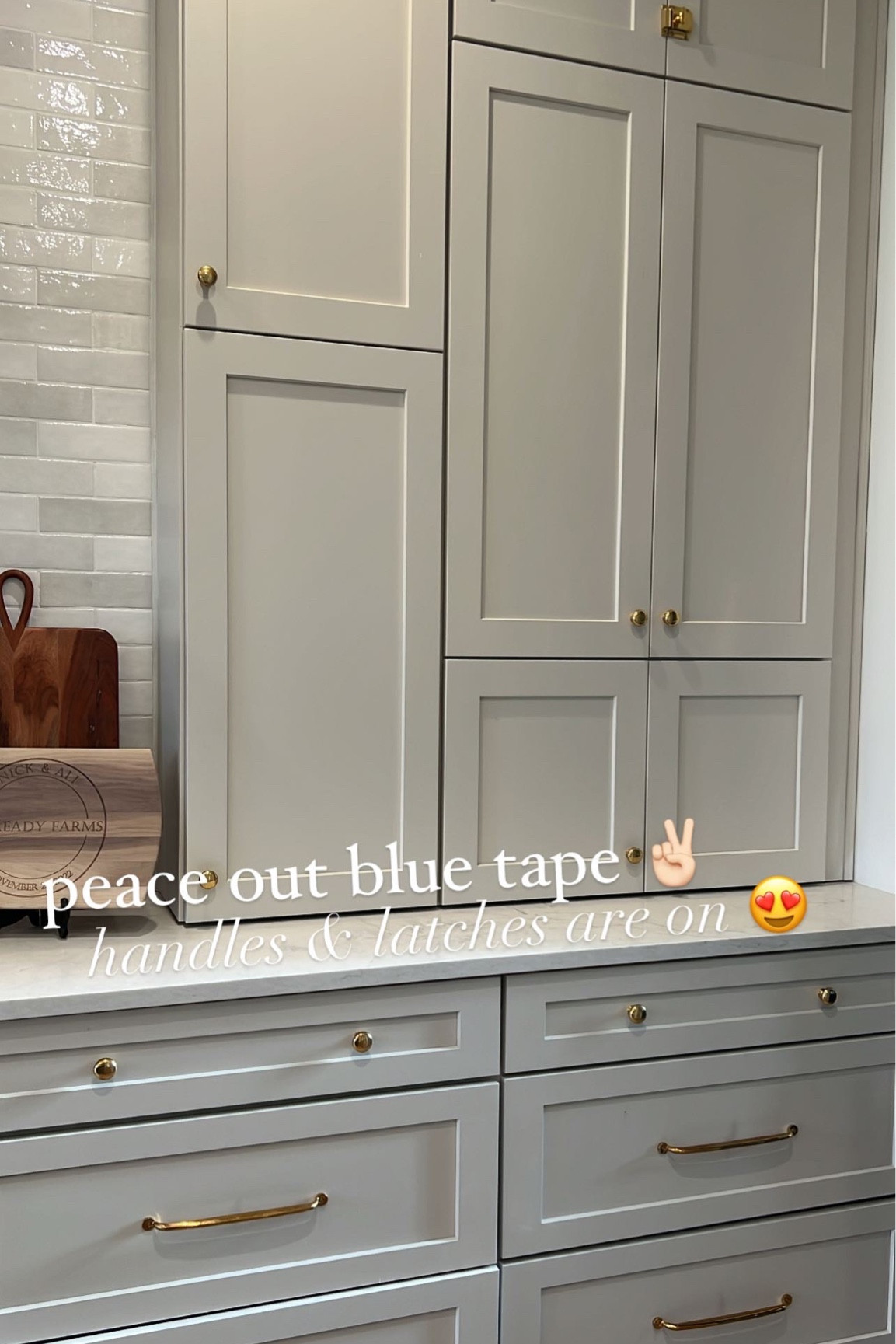 Kitchen hardware is officially installed - no more blue tape pulls for me 🎉🥳🍾 all my hardware is from rejuvenation in unlacquered brass 🤗 

#LTKhome