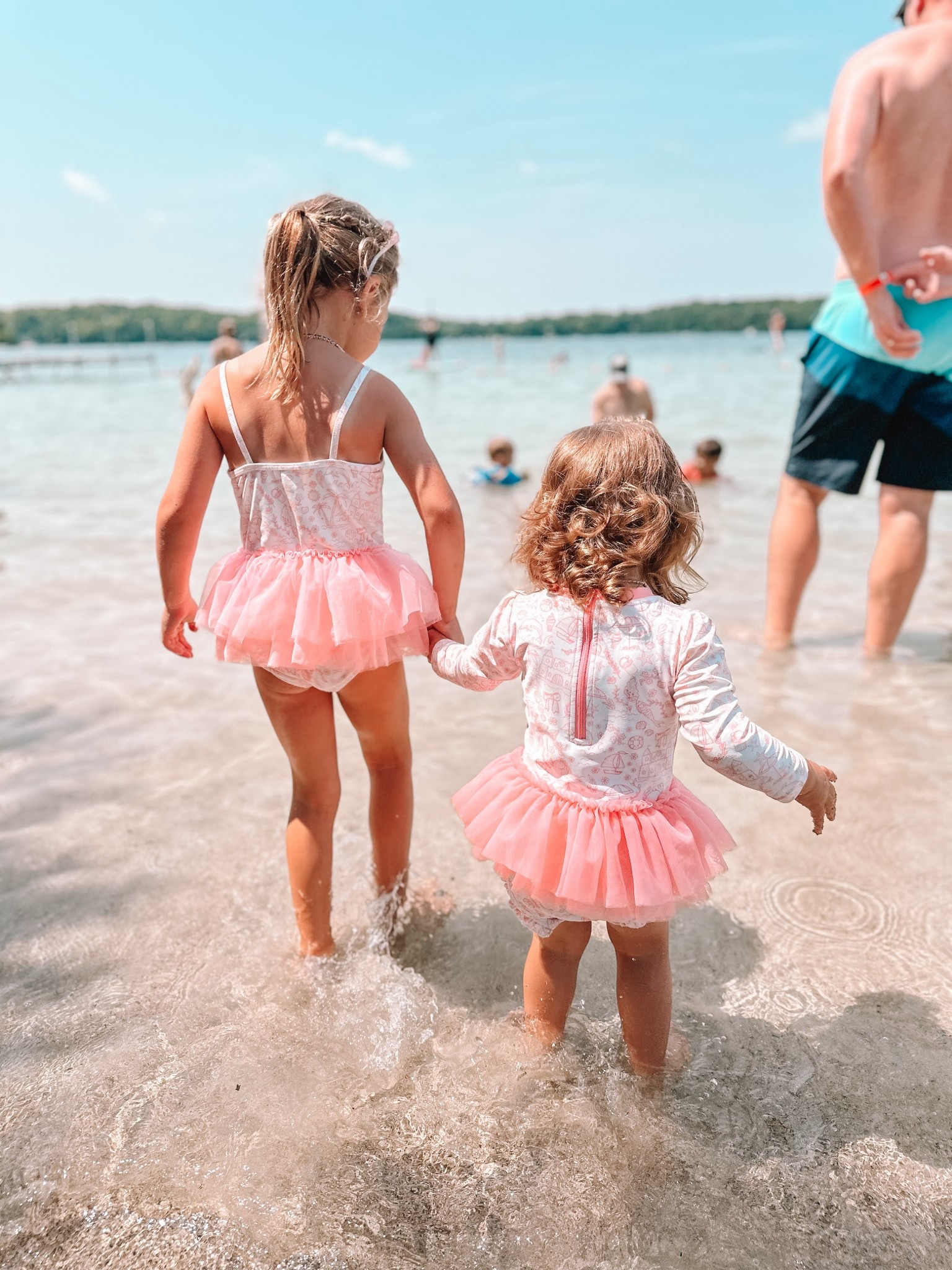 Girls suits on sale! Plus $20 off $100 with code SAVE20 @rufflebutts #rufflebutts