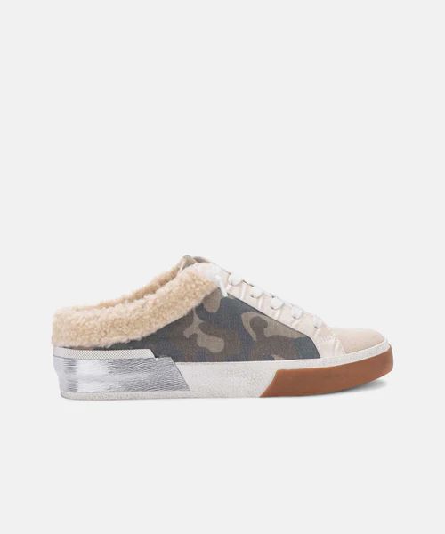 ZETA PLUSH SNEAKERS IN CAMO CANVAS | DolceVita.com