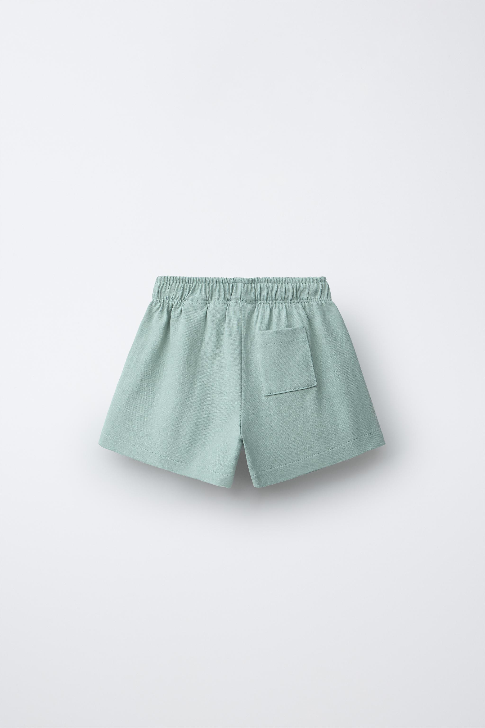 HEAVY WEIGHT FLORAL PLUSH BERMUDA SHORTS | Zara UK