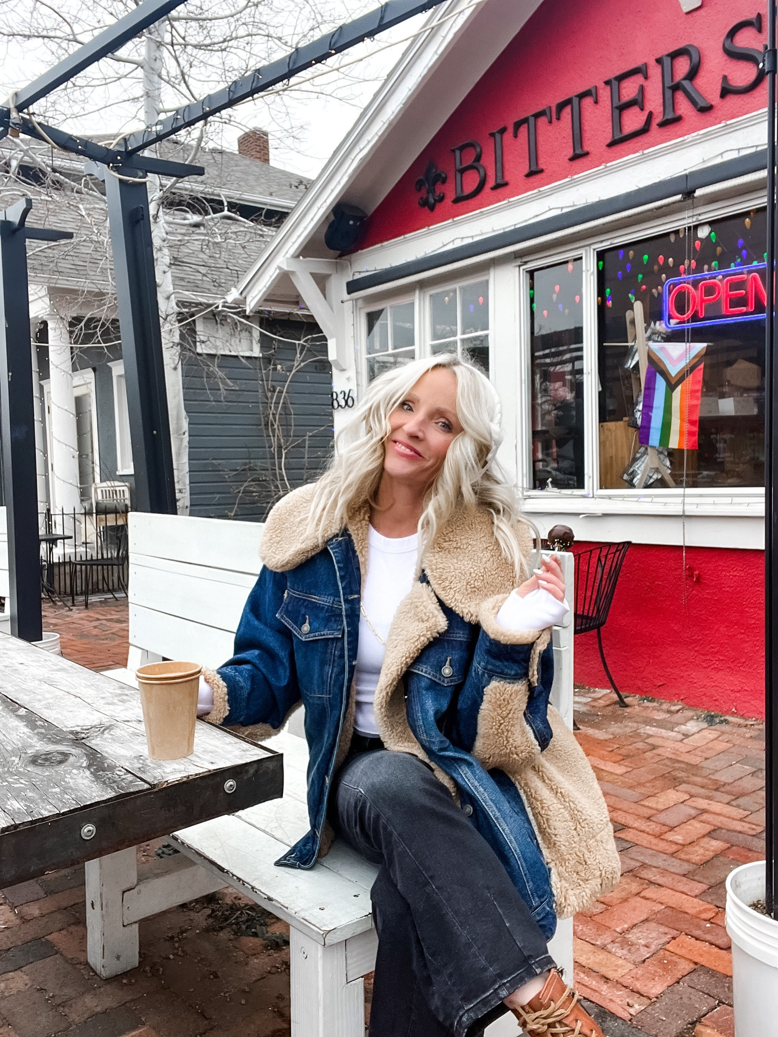 Splurge worthy jacket!  Runs large!  This is a small and I could easily have gone down to a XS.

@freepeople

#LTKHoliday #LTKSeasonal #LTKover40